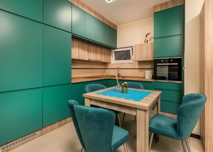 Apartment Gorgeous In With Wifi Kostrena