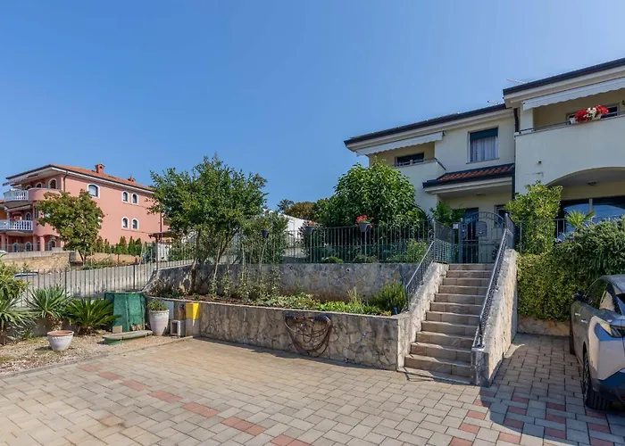 Gorgeous In With Wifi Apartment Kostrena